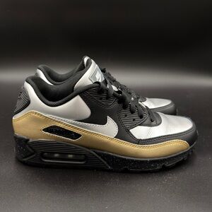 Nike Air Max 90 Nike By You (Nike iD) Custom Sneakers | Women’s 8.5 / Men’s 7